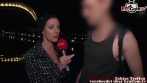 Reporterin sucht mutigen Mann für public Sex
